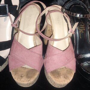 . Super cute high heeled platforms